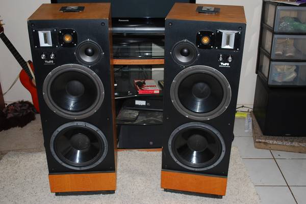 VMPS  k DLLFu Z 49L 3 600x450