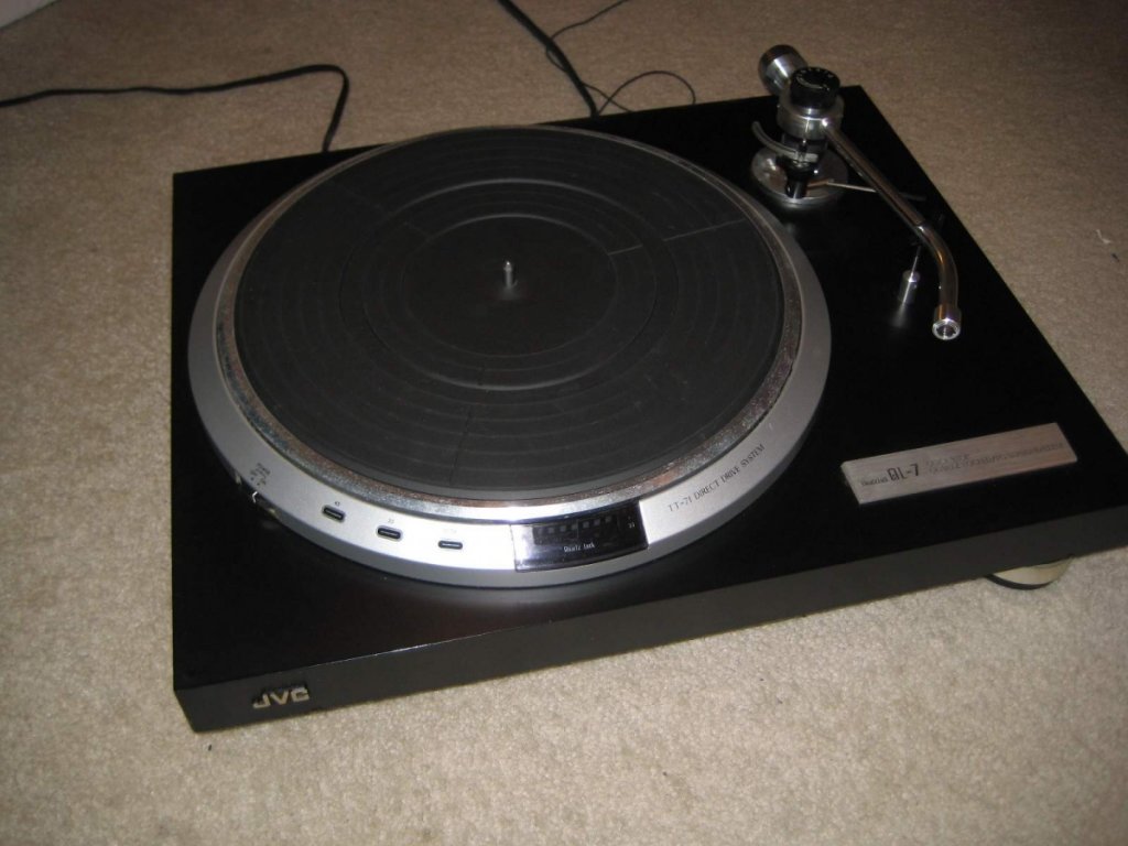 JVC QL7 
