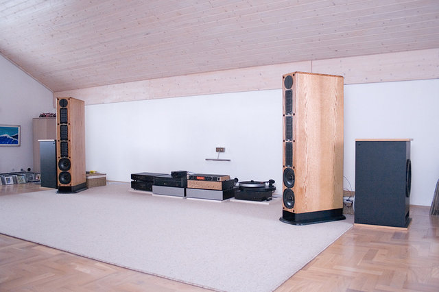 VMPS RM30 C (SR71, OXO) VMPS Smaller Subwoofers