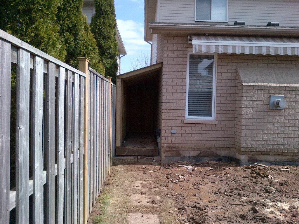 New shed at side of house 2