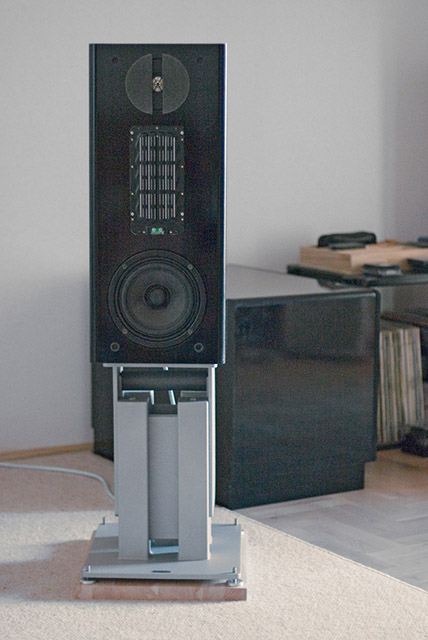 VMPS QSO 626R, VMPS Original Subwoofer in the back