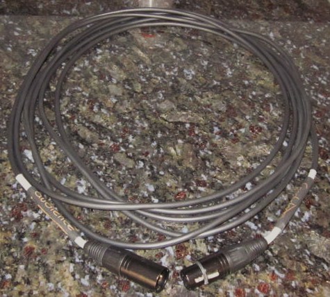 C XLR