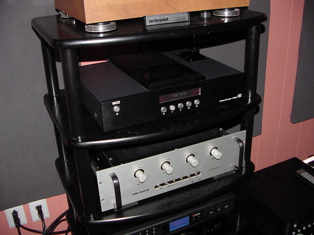 MHSZ CD Player and Audio Research Pre
